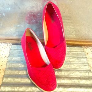 Ladies shoes 4 1/2 M